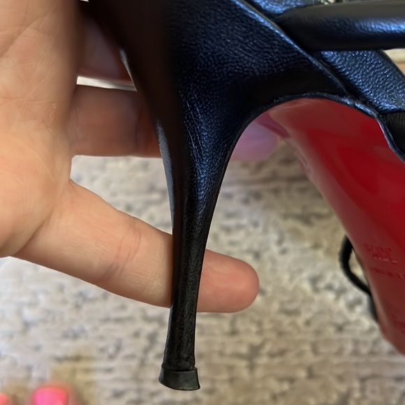 Christian louboutins sandals - Picture 9 of 10